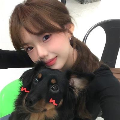 树下有片红房子